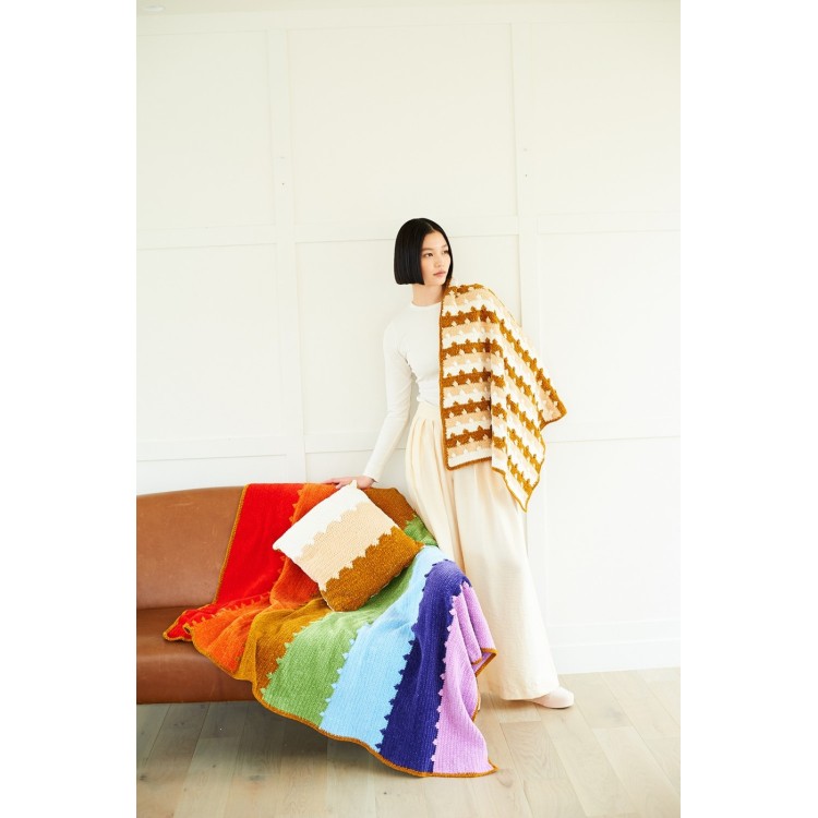 Pattern 10079 - Squeeze Me Crochet Blankets & Cushion