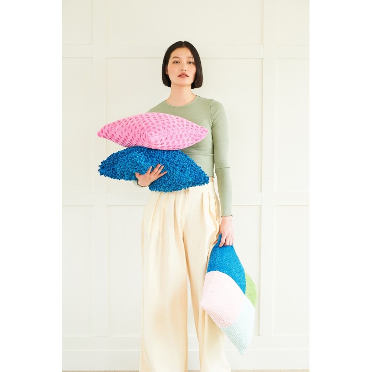 Pattern 10085 - Squeeze Me Cushion